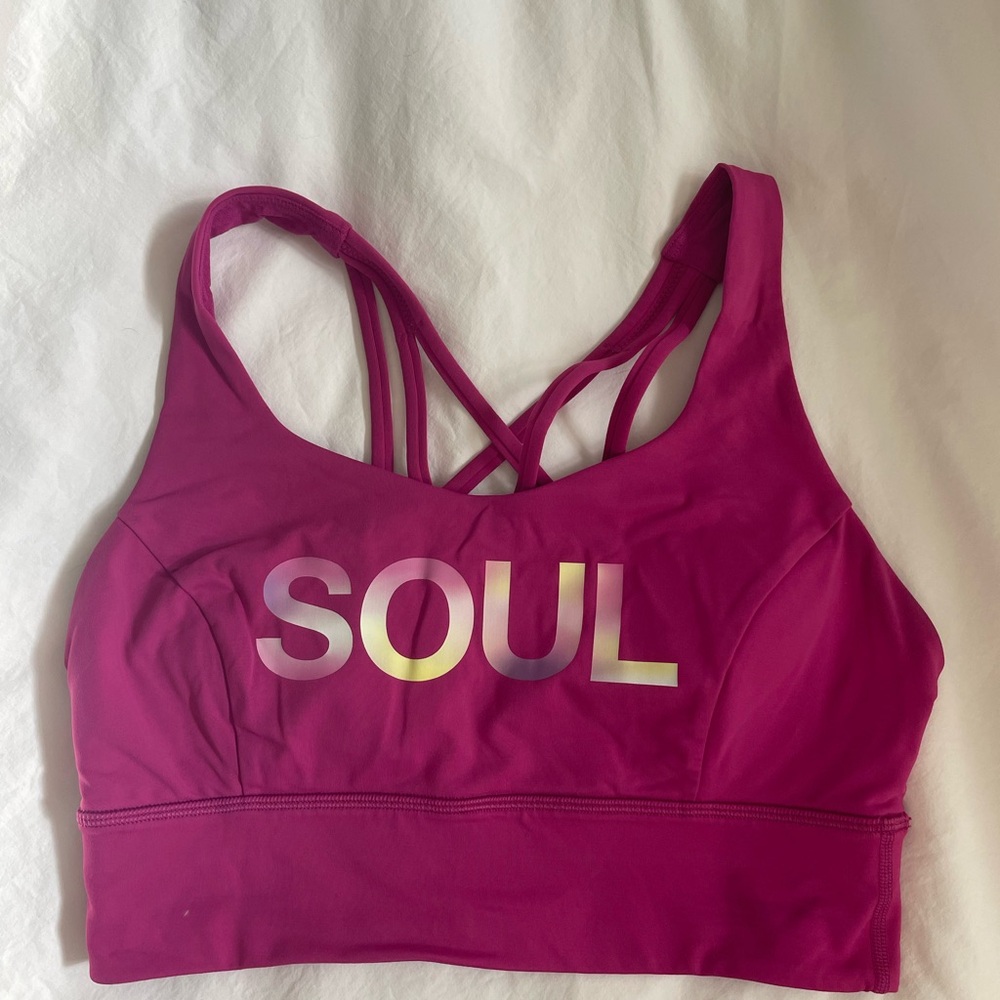 Lululemon “Soul” Free To Be Serene Long Line Ripened Raspberry in size 8 - Picture 4 of 6